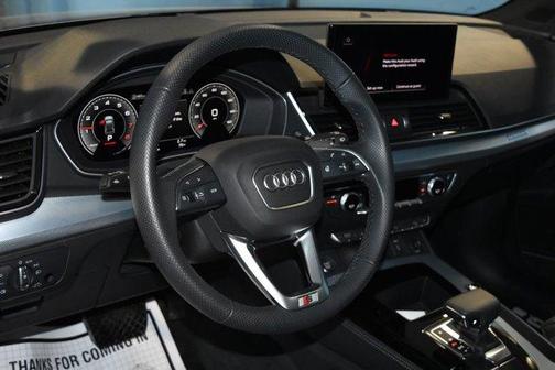2024 Audi Q5 45 S line quattro Premium