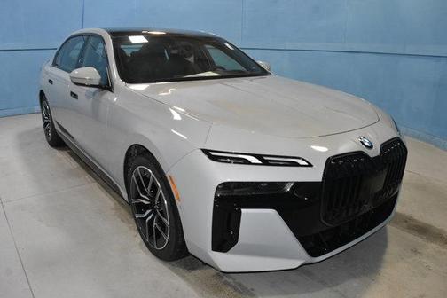 Gray Metallic 2026 BMW 740 i xDrive