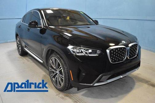 2023 BMW X4 xDrive30i