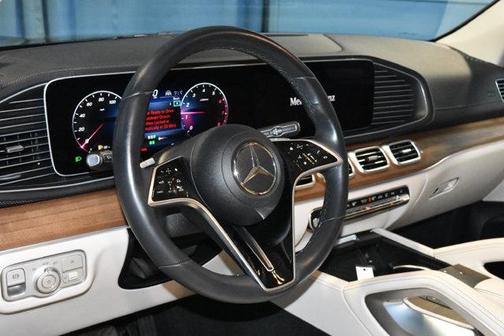 Emerald Green Metallic 2024 Mercedes-Benz GLS 450 4MATIC