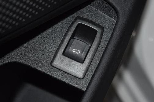 2026 BMW 330 I XDrive NA