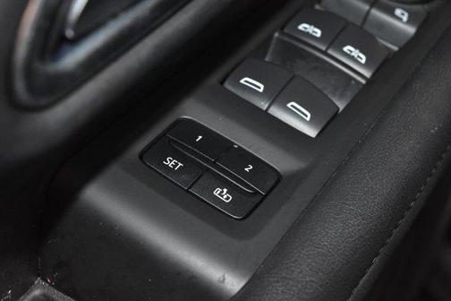 Black 2021 Chevrolet Tahoe Z71