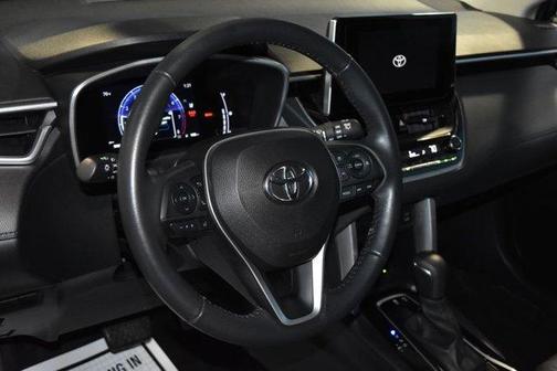 2024 Toyota Corolla Cross XLE
