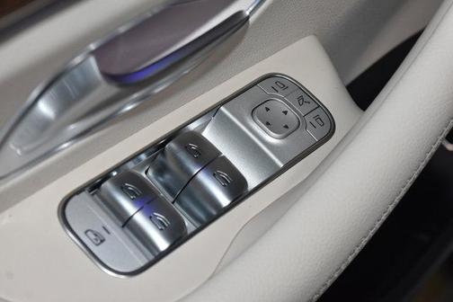 White 2026 Mercedes-Benz GLE 450 4MATIC