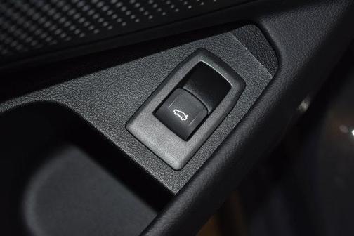 2026 BMW 330 I XDrive NA