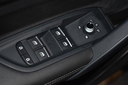 2022 Audi SQ5 3.0T Premium Plus