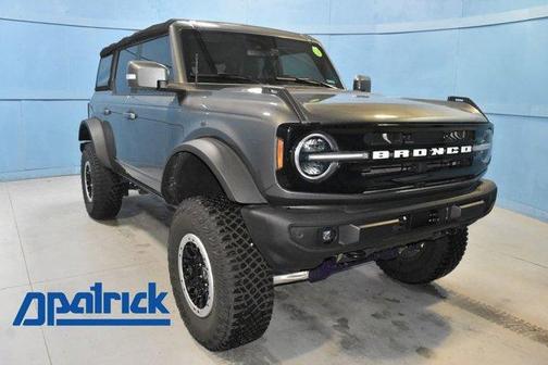 Gray Metallic 2022 Ford Bronco Outer Banks