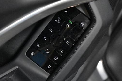 2025 Audi Q5 2.0T quattro Premium