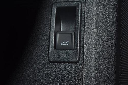 2025 Audi Q5 2.0T quattro Premium