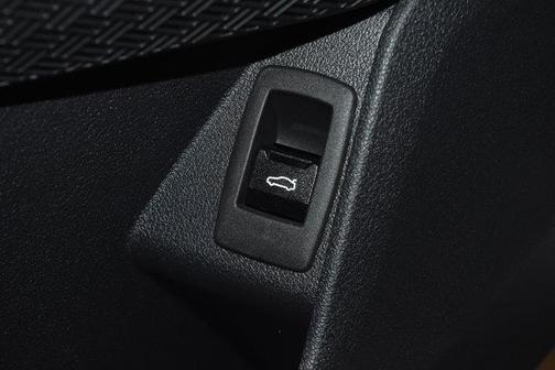 Space Silver 2026 BMW X1 xDrive28i