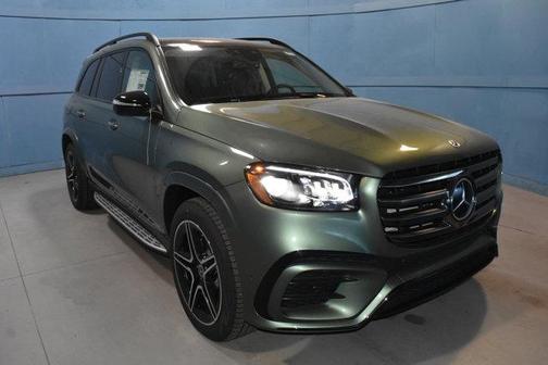 Green 2026 Mercedes-Benz GLS 450 4MATIC