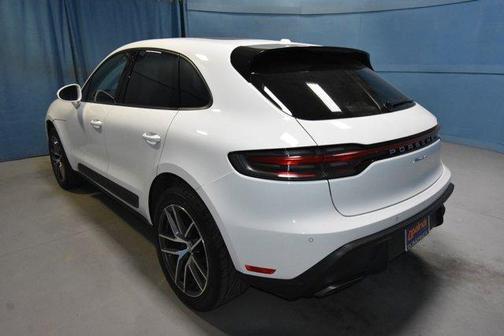 White 2022 Porsche Macan Base