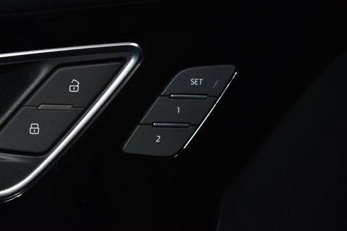 2024 Audi Q4 e-tron 55 quattro Premium