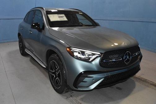 Verde 2026 Mercedes-Benz GLC 300 Base 4MATIC