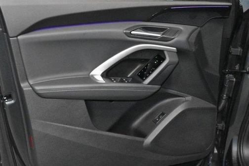 2025 Audi Q5 2.0T quattro Premium