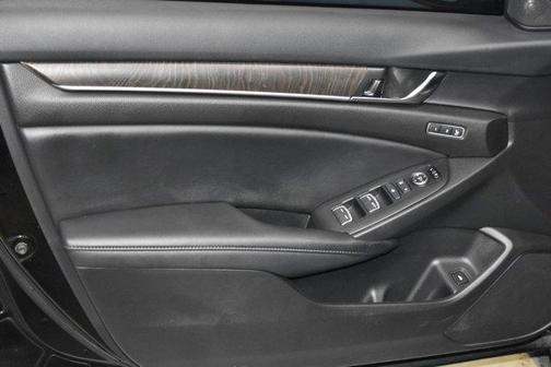 2022 Honda Accord Hybrid Touring