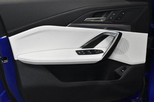 Portimao Blue Metallic 2026 BMW X2 xDrive28i