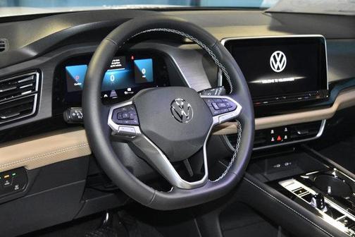 2026 Volkswagen Atlas Cross Sport 2.0T SE