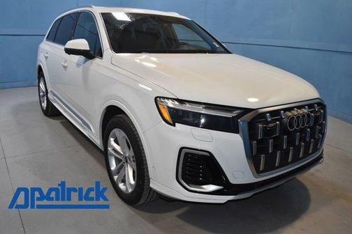 2025 Audi Q7 55 Premium Plus