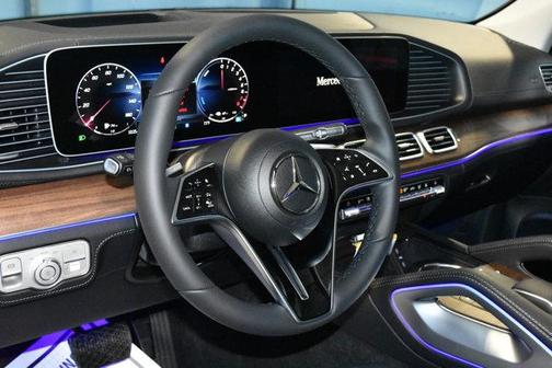 2025 Mercedes-Benz GLE 450e 4MATIC