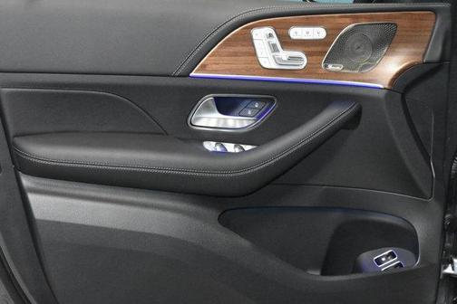 2025 Mercedes-Benz GLE 450e 4MATIC