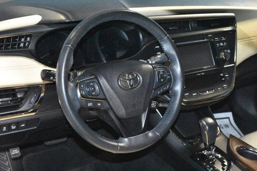 2017 Toyota Avalon XLE Premium