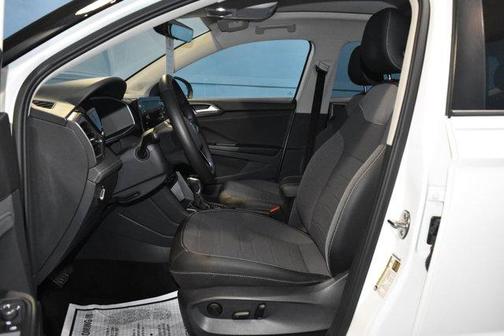 2025 Volkswagen Taos 1.5T SE Black