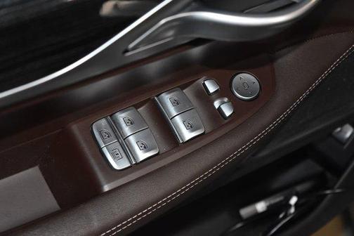 2022 BMW 740 i xDrive