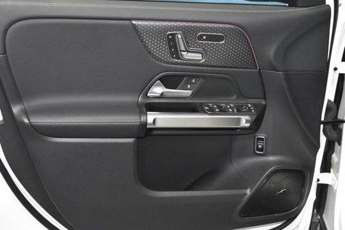 2024 Mercedes-Benz EQB 300 Base 4MATIC