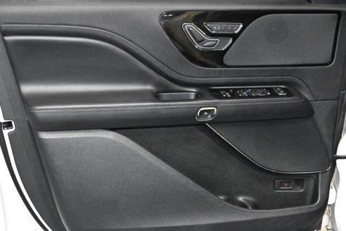 2022 Lincoln Aviator Standard RWD