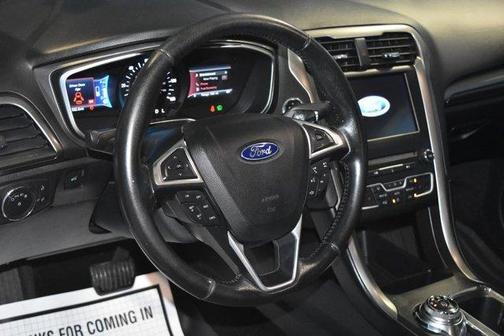 2017 Ford Fusion Energi SE Luxury