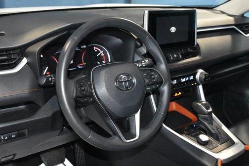 Ice 2024 Toyota RAV4 Adventure