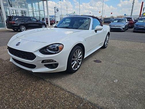 2018 FIAT 124 Spider Lusso
