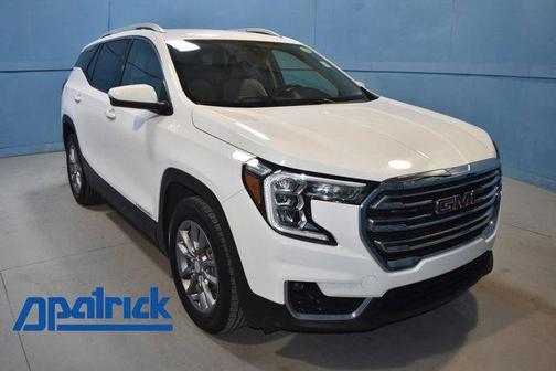 Summit White 2024 GMC Terrain SLT