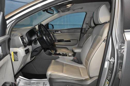 Sparkling Silver 2019 Kia Sportage EX