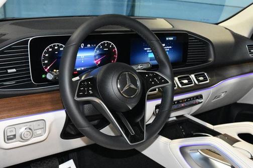 Black 2026 Mercedes-Benz GLE 450 4MATIC