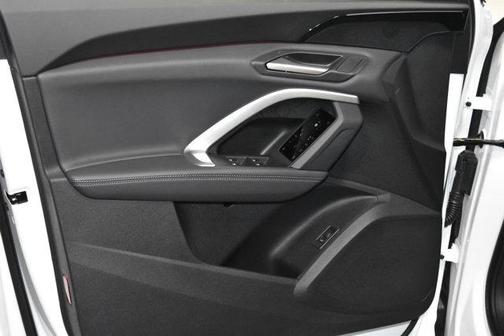 2025 Audi Q5 2.0T Premium