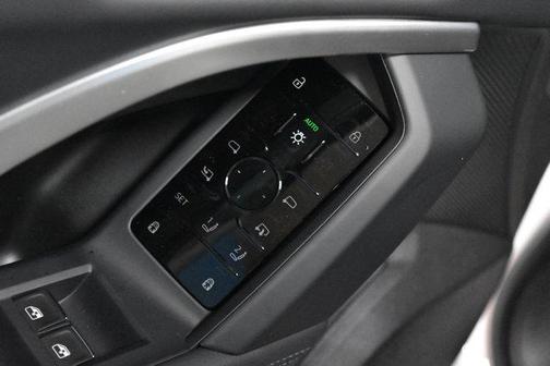 2025 Audi Q5 2.0T Premium