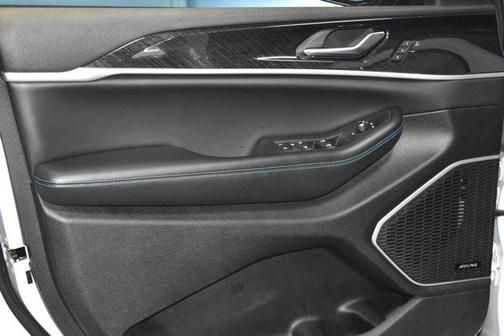 2024 Jeep Grand Cherokee 4xe Trailhawk