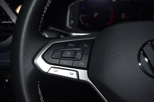 2026 Volkswagen Taos SEL