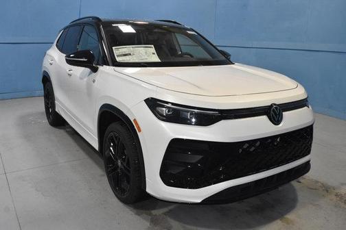 White 2026 Volkswagen Tiguan 2.0T SE R-Line Black