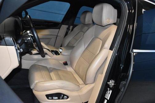 2019 Porsche Cayenne Base
