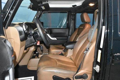 Black Clearcoat 2014 Jeep Wrangler Unlimited Sahara