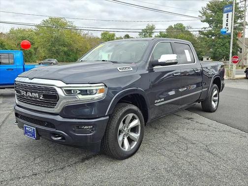 2021 RAM 1500 Limited Crew Cab 4x4 64' Box