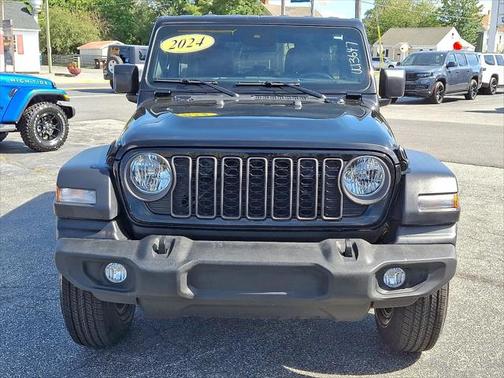 2024 Jeep Wrangler 4-Door Sport S 4x4