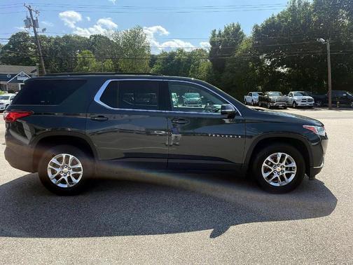 2020 Chevrolet Traverse LT Cloth