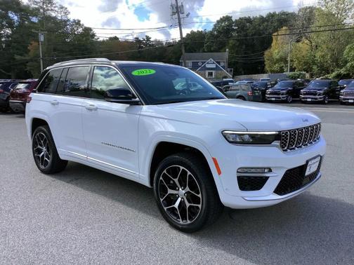 2022 Jeep Grand Cherokee Summit