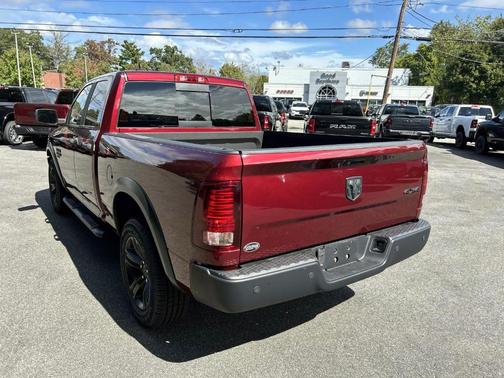 2022 RAM 1500 Classic SLT