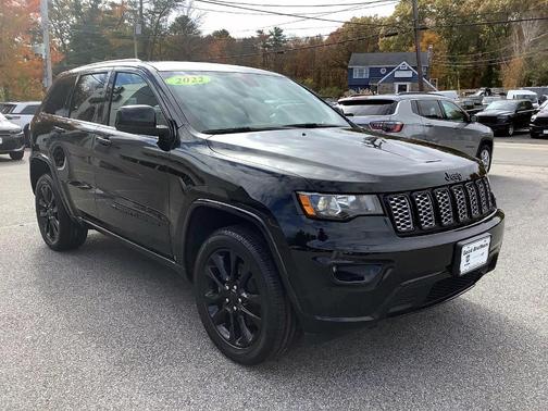 2022 Jeep Grand Cherokee WK Laredo