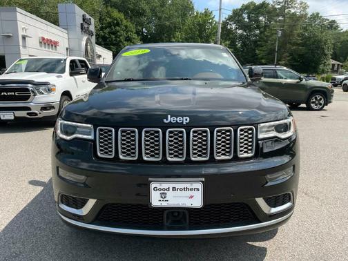 2019 Jeep Grand Cherokee Summit